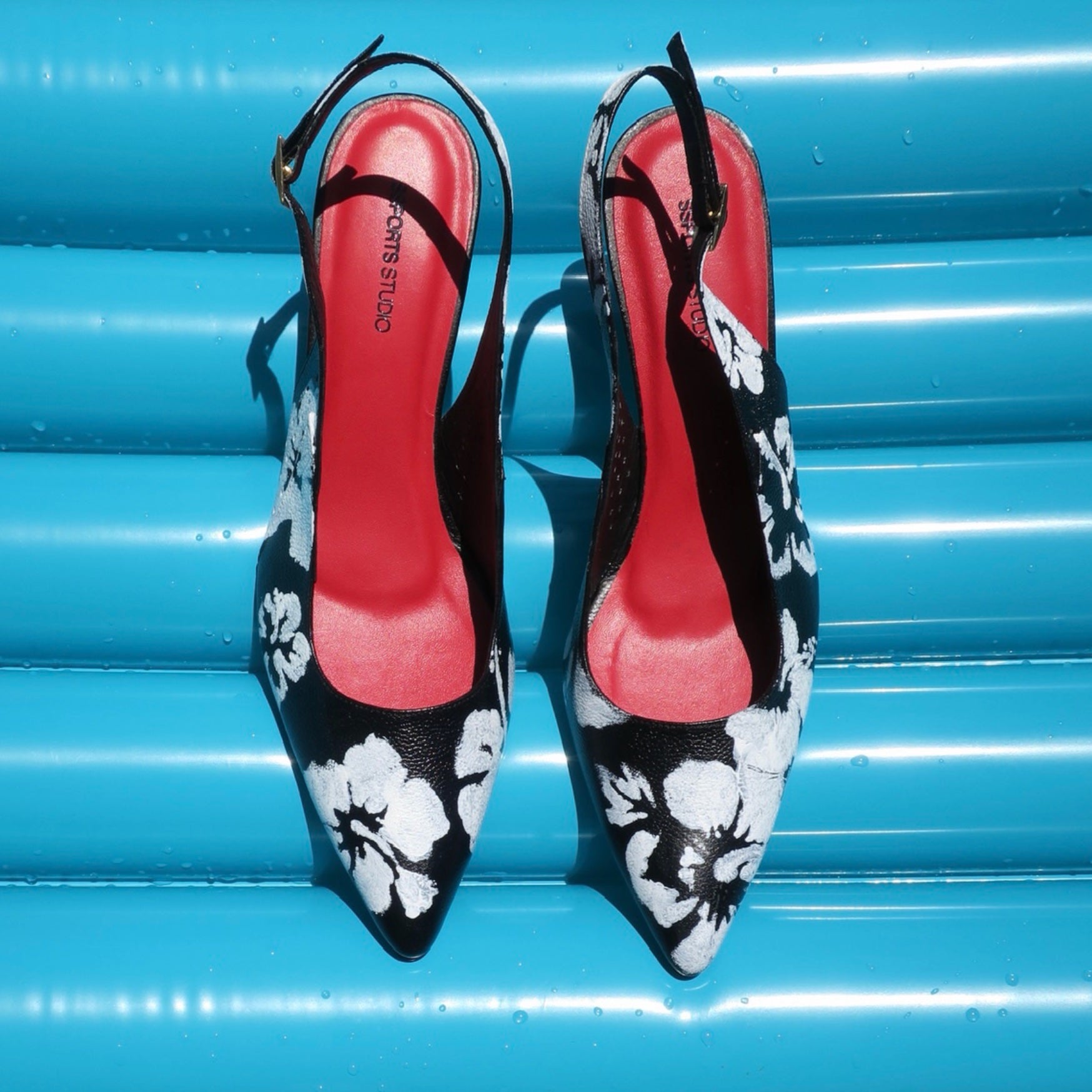 HIBISCUS PUMP